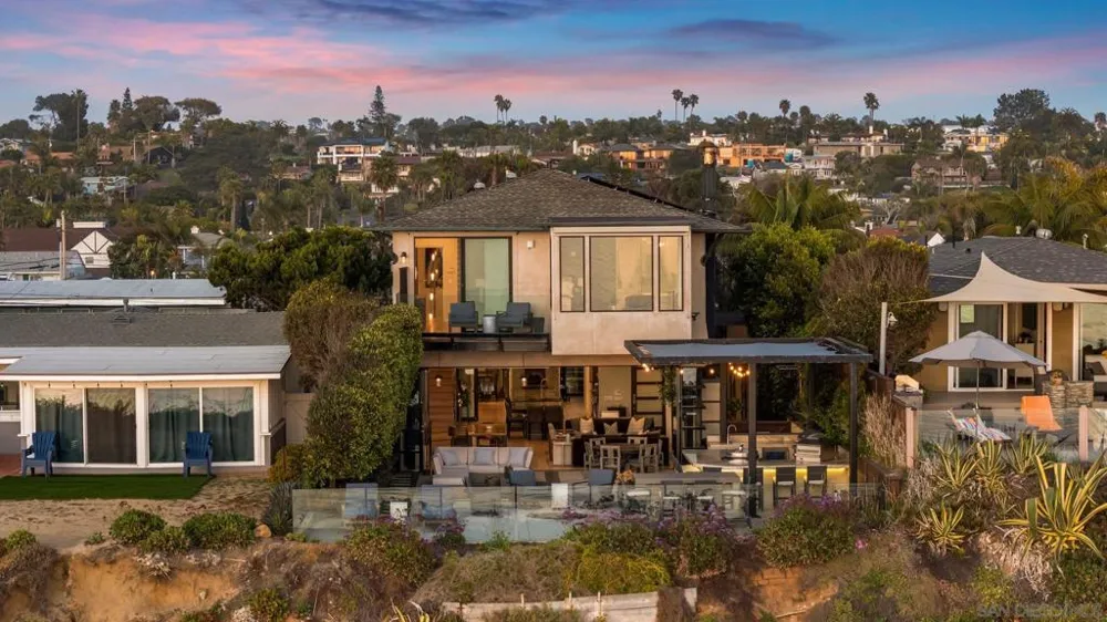 282 Neptune Avenue Encinitas, CA 92024