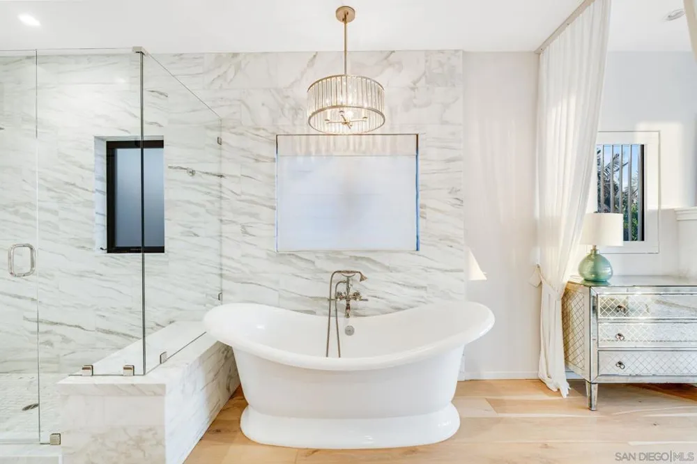 282 Neptune Avenue Encinitas, CA 92024