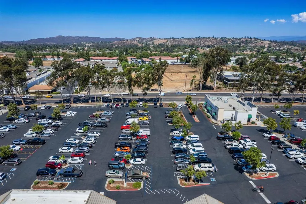 1703 Main Street Ramona, CA 92065