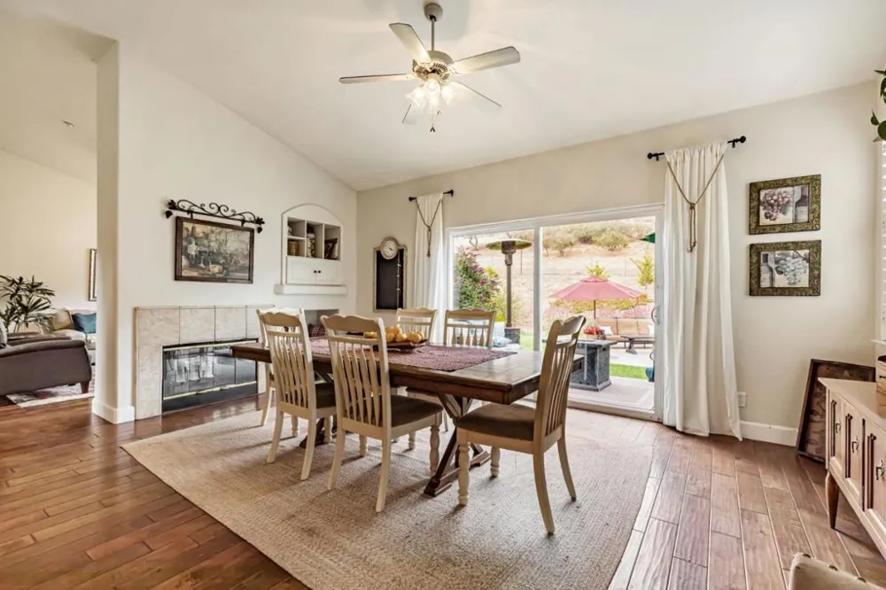 44737 Sun Valley Drive King City, CA 93930