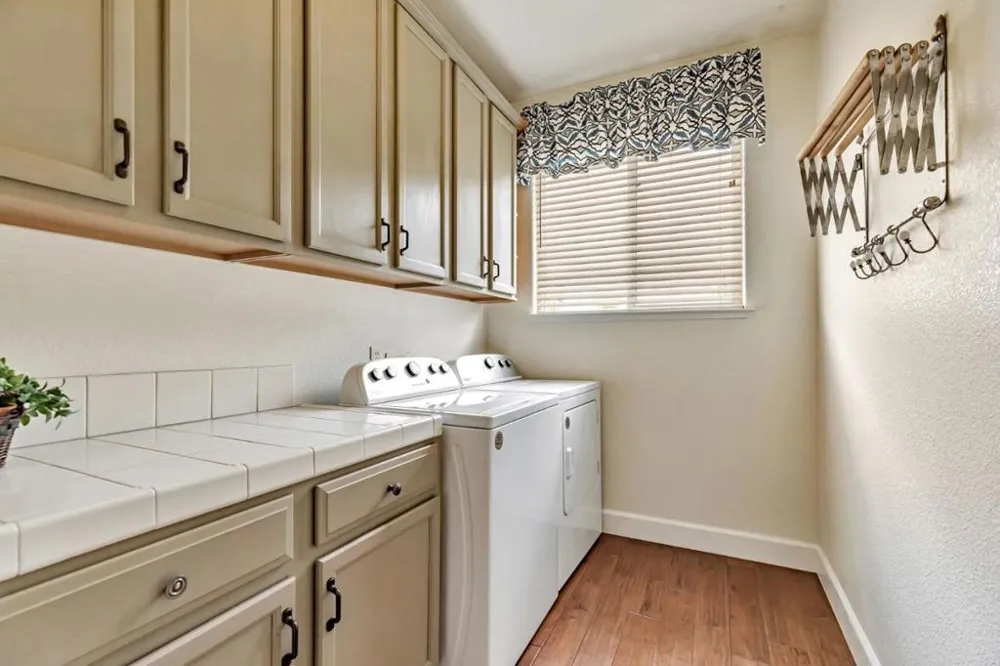 44737 Sun Valley Drive King City, CA 93930