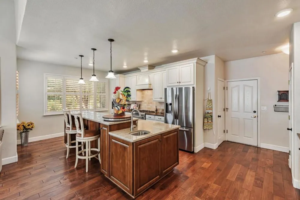 44737 Sun Valley Drive King City, CA 93930