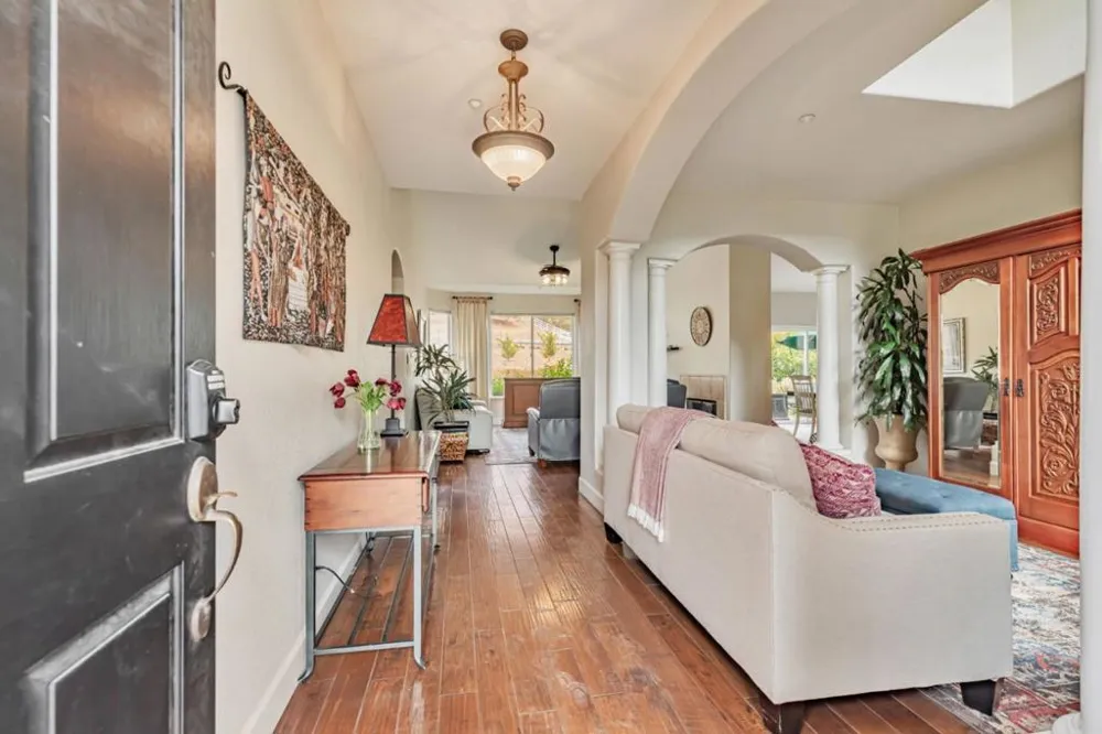44737 Sun Valley Drive King City, CA 93930