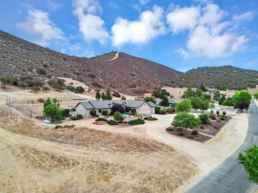 44737 Sun Valley Drive King City, CA 93930