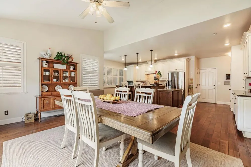 44737 Sun Valley Drive King City, CA 93930