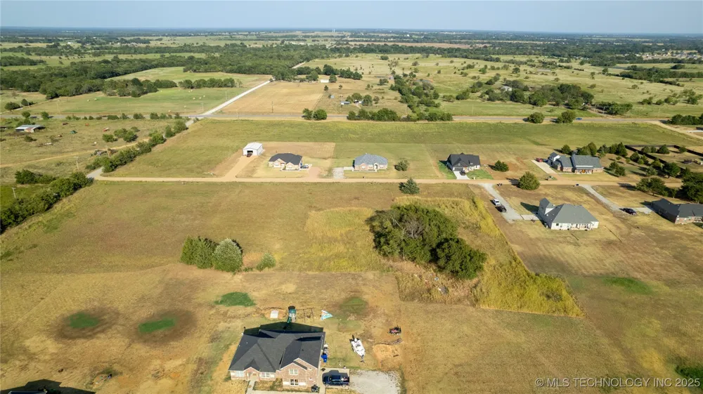9 Davis Durant, OK 74701