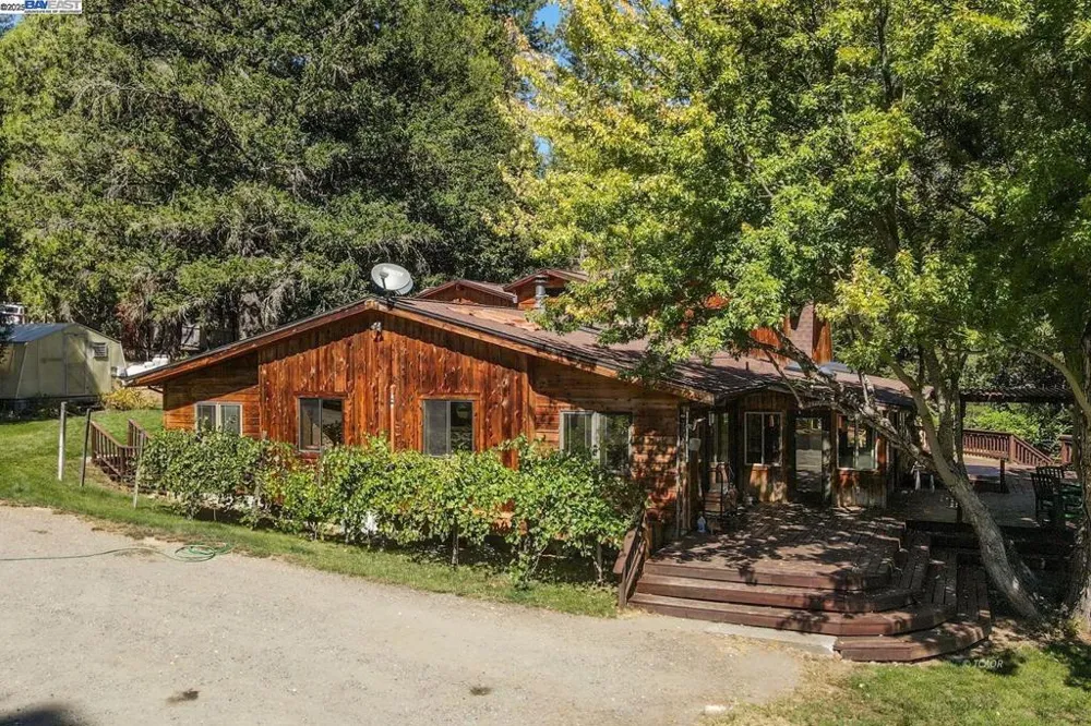 4481 Rush Creek Rd Lewiston, CA 96052