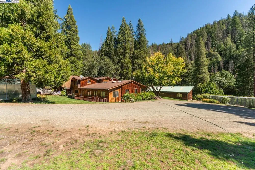 4481 Rush Creek Rd Lewiston, CA 96052