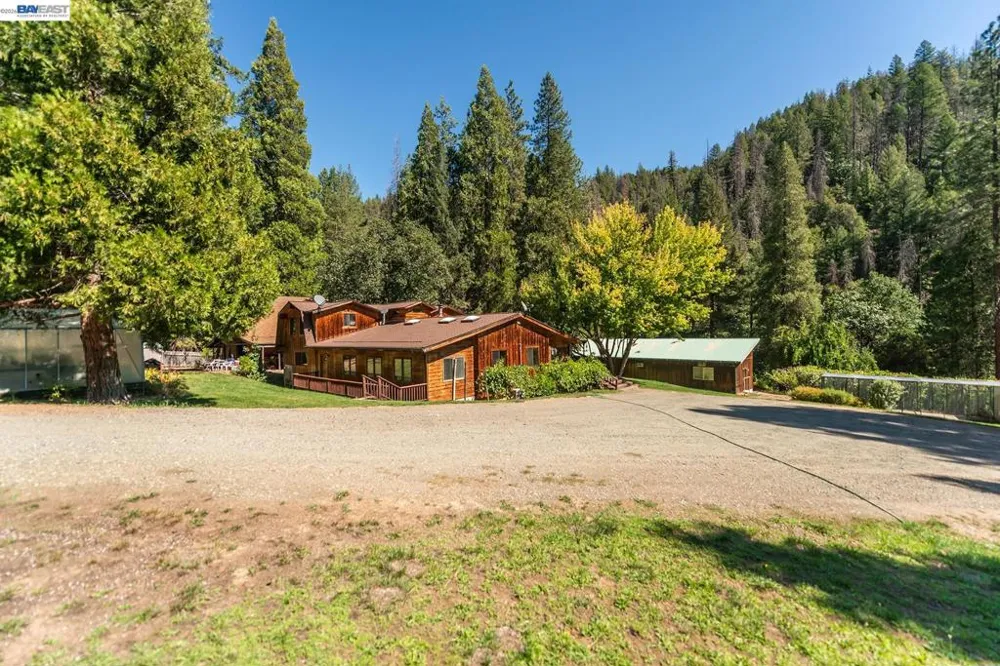 4481 Rush Creek Rd Lewiston, CA 96052