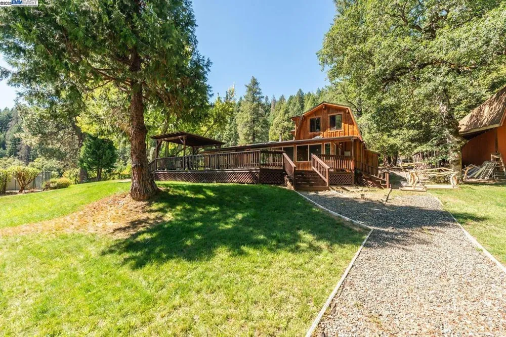4481 Rush Creek Rd Lewiston, CA 96052