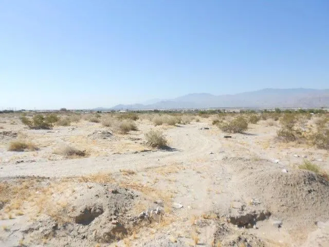 30th Avenue Avenue Thousand Palms, CA 92276