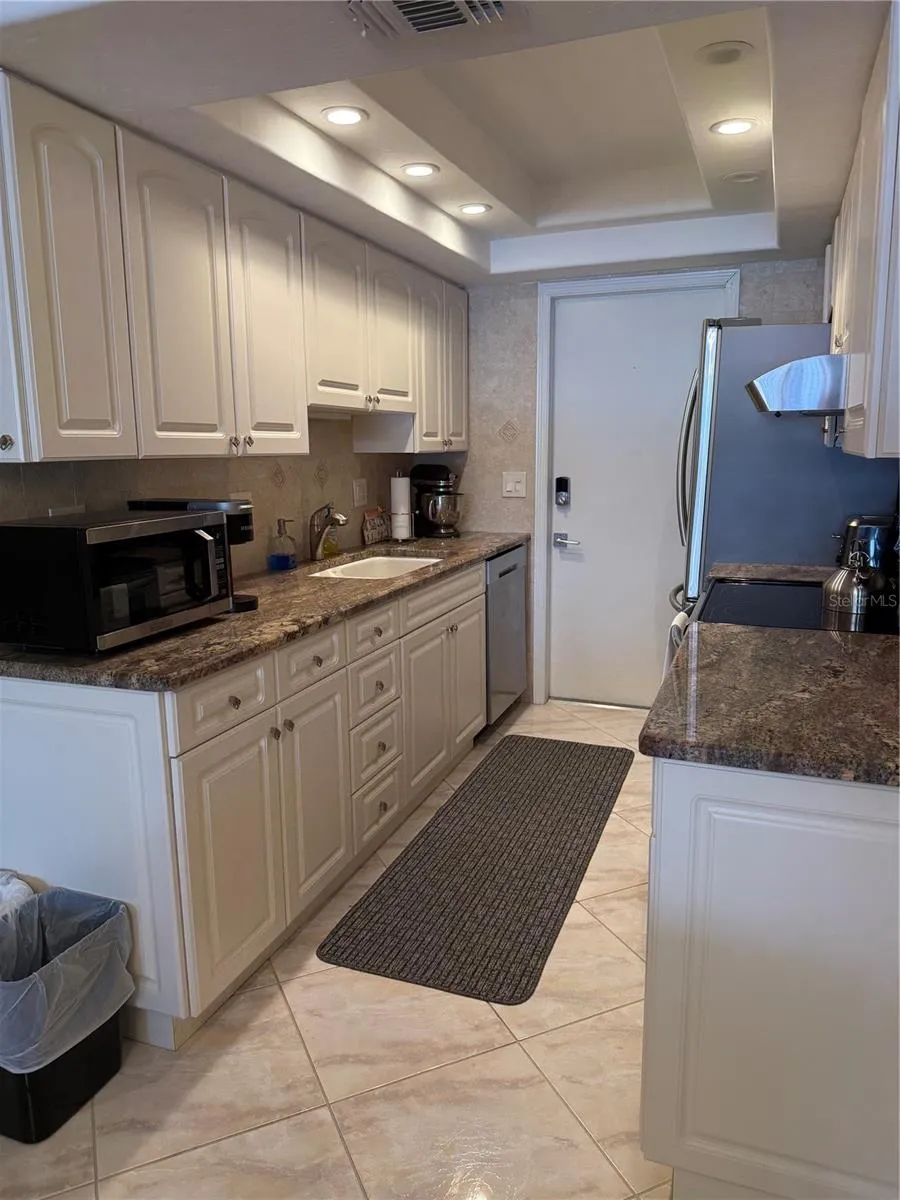 3806 GULF OF MEXICO DRIVE #C212 Longboat Key, FL 34228