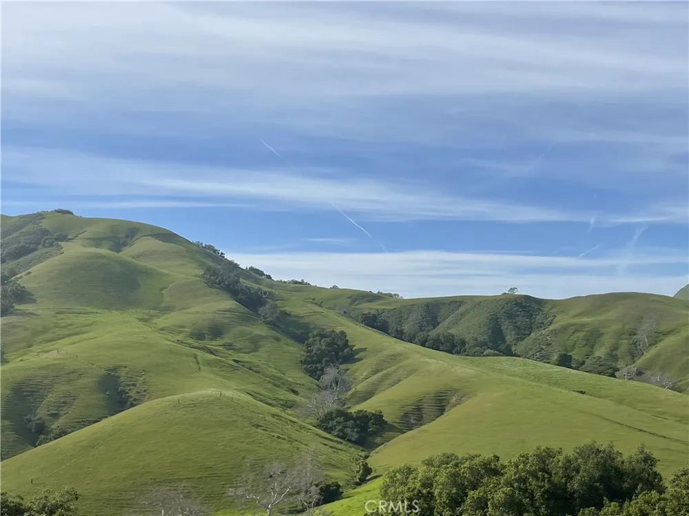 3265 Cypress Mountain Rd Templeton, CA 93465