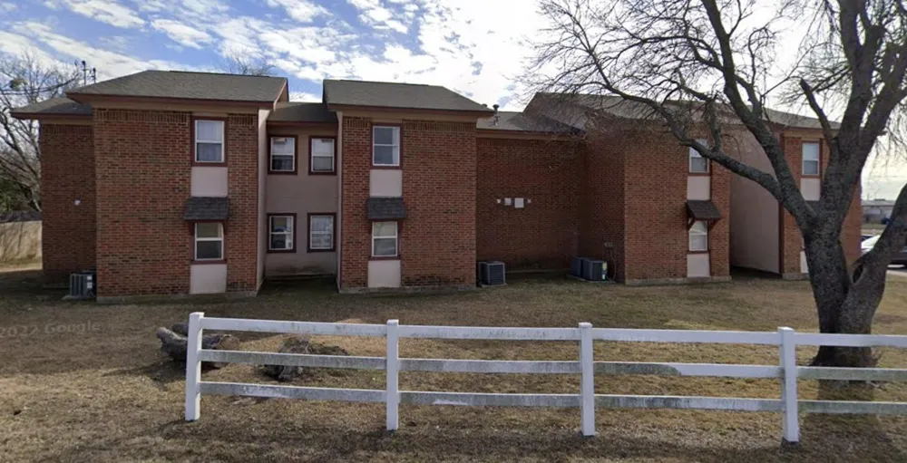 1100 W Austin St Sanger, TX 76266