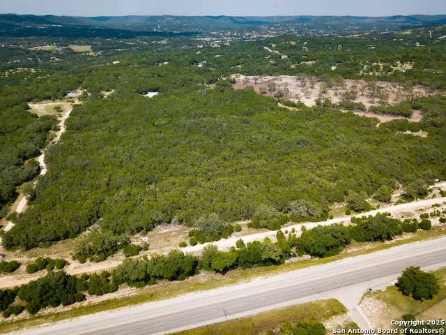 14618 S State Highway 16 Pipe Creek, TX 78063