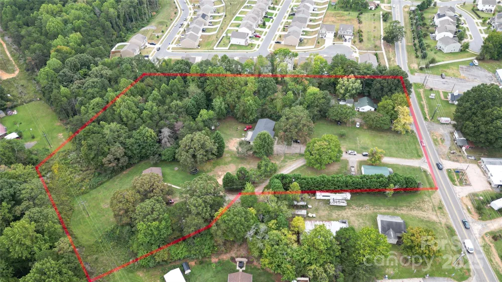 2209 Charlotte Highway Mooresville, NC 28117