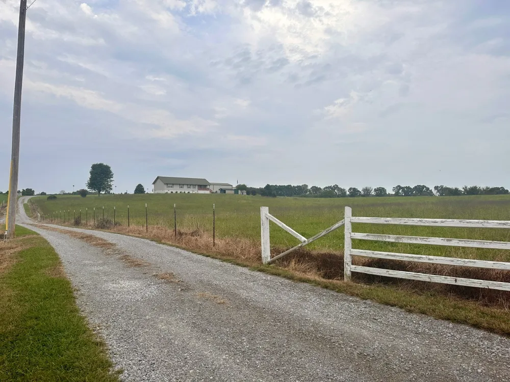 12343 Griffith Rd Pikeville, TN 37367