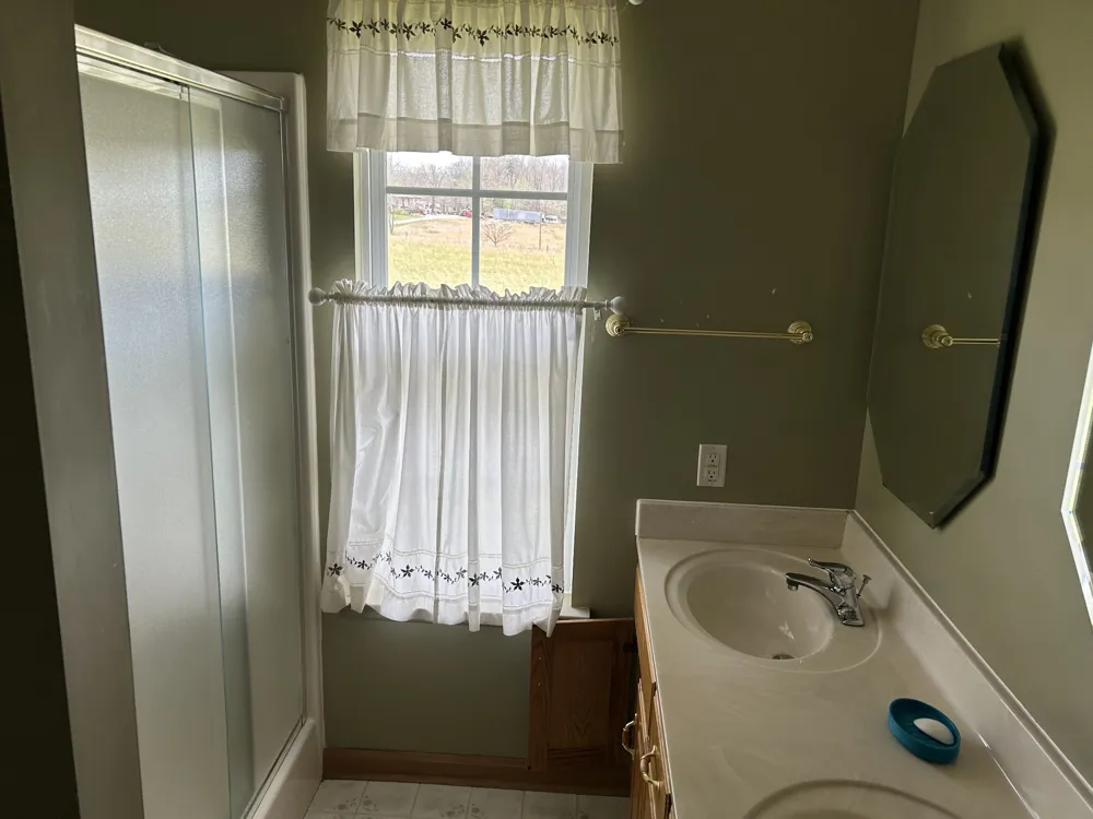 12343 Griffith Rd Pikeville, TN 37367