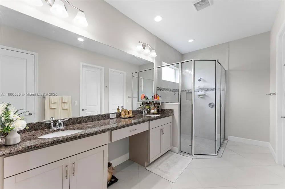 15901 Meadowlark Ct Westlake, FL 33470