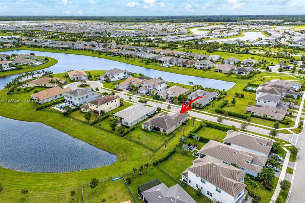 15901 Meadowlark Ct Westlake, FL 33470