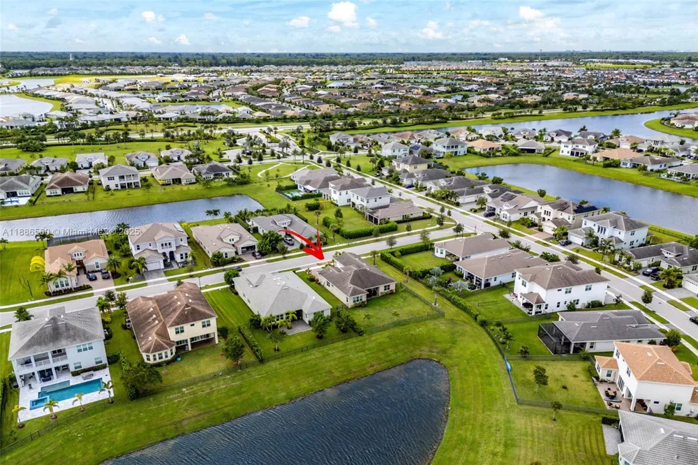 15901 Meadowlark Ct Westlake, FL 33470