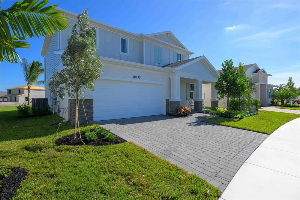 10653 NW SUNCREST LOOP Port St Lucie, FL 34987