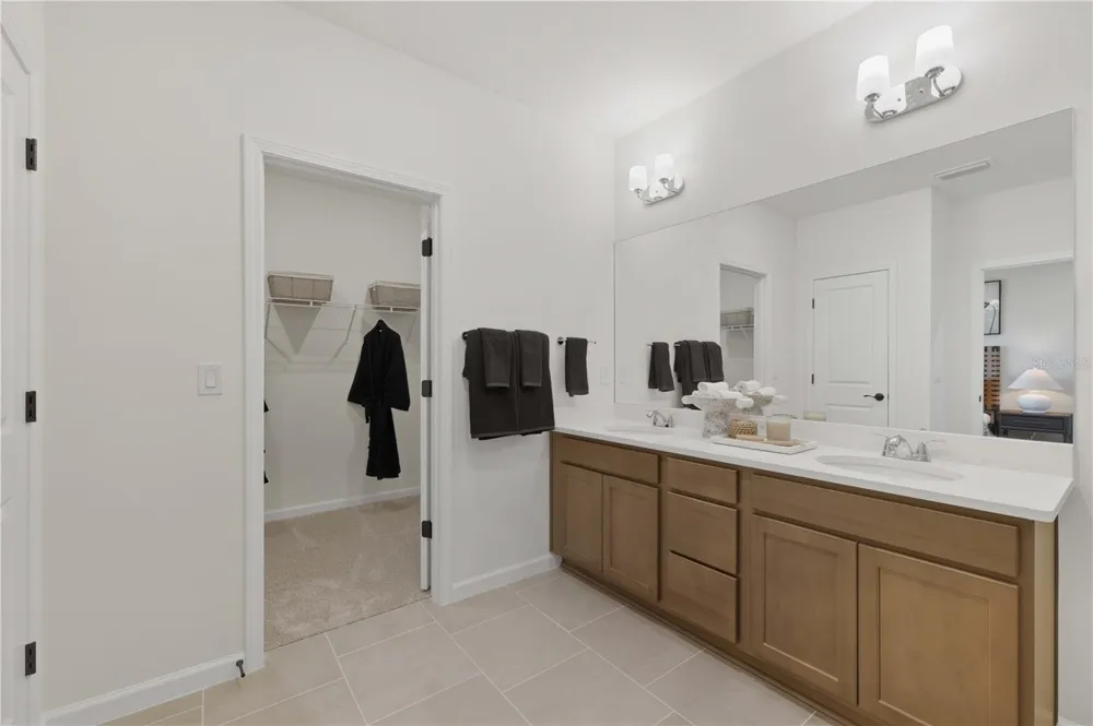 10653 NW SUNCREST LOOP Port St Lucie, FL 34987