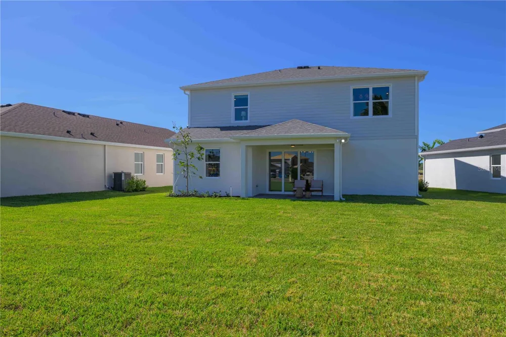 10653 NW SUNCREST LOOP Port St Lucie, FL 34987