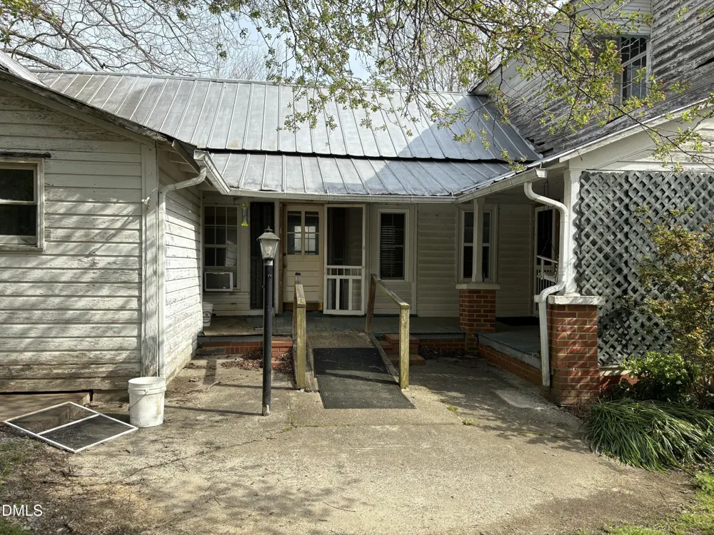 1204 Winfred Brady Road Bennett, NC 27208