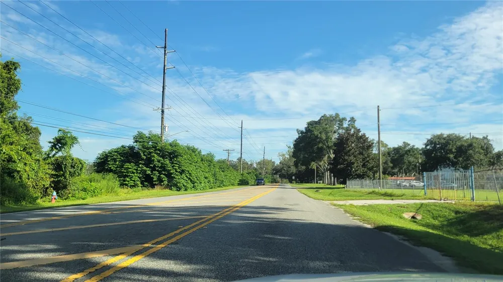 1521 NW 27TH AVENUE ocala, FL 34475