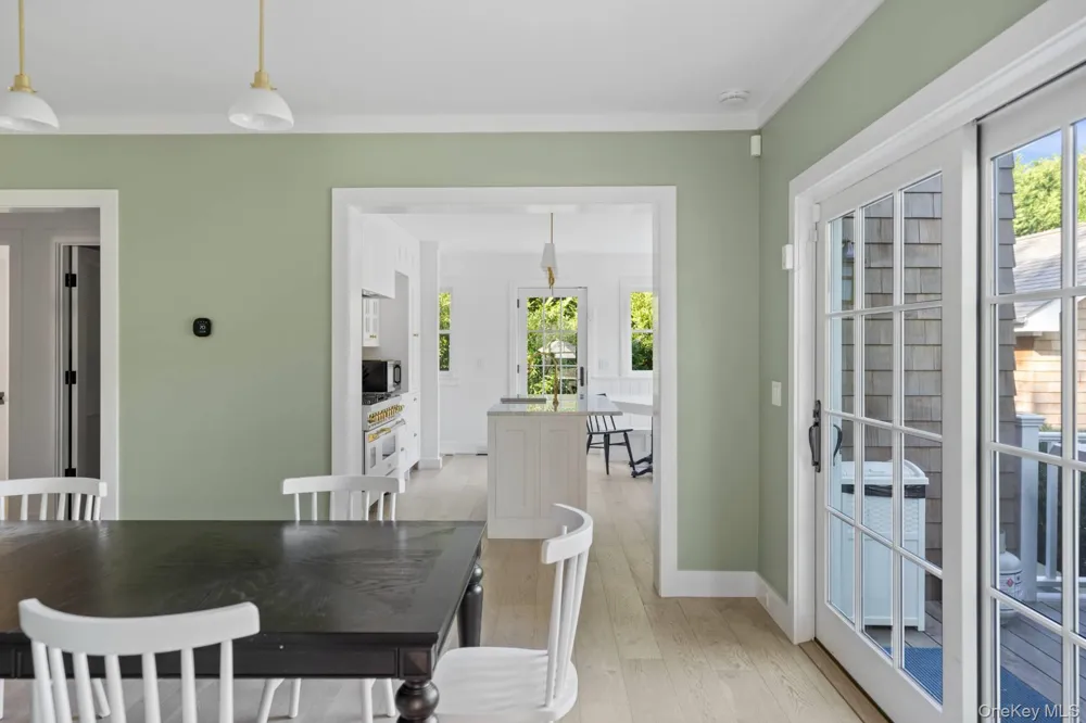44 Buell Lane East Hampton, NY 11937