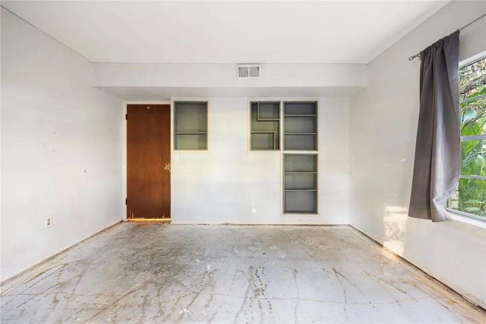 505 Wildwood Drive Ingleside, TX 78362