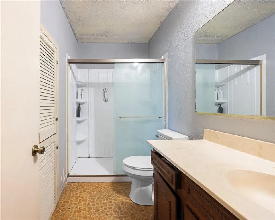 505 Wildwood Drive Ingleside, TX 78362