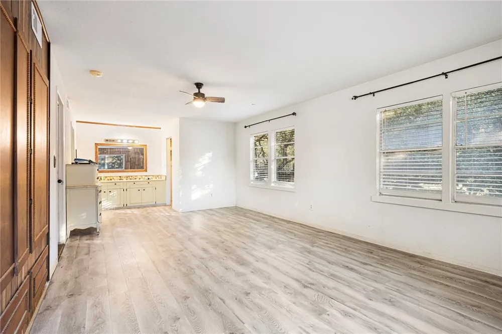 505 Wildwood Drive Ingleside, TX 78362