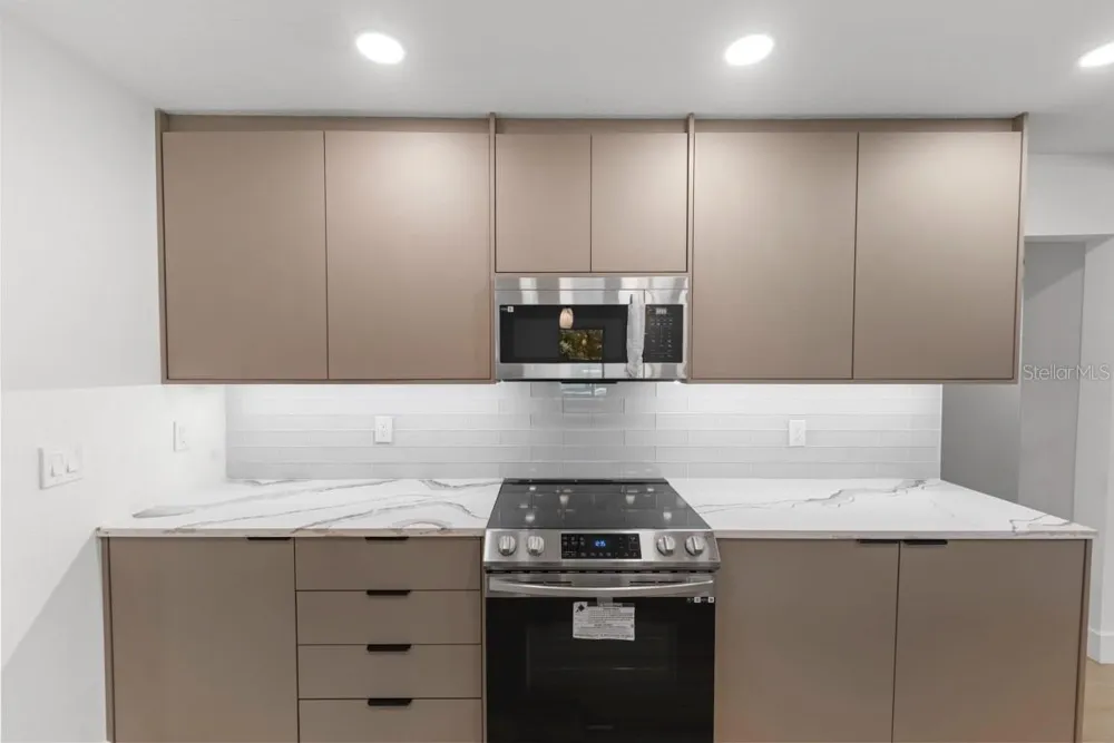 3118 PICKFAIR STREET Orlando, FL 32803