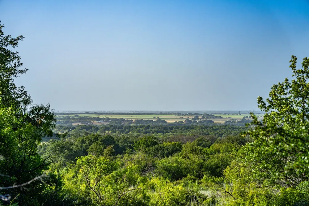 3021 Fm-1689 Comanche, TX 76442