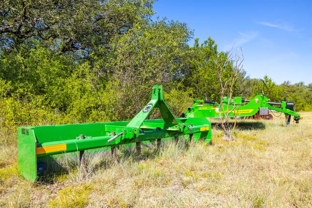3021 Fm-1689 Comanche, TX 76442