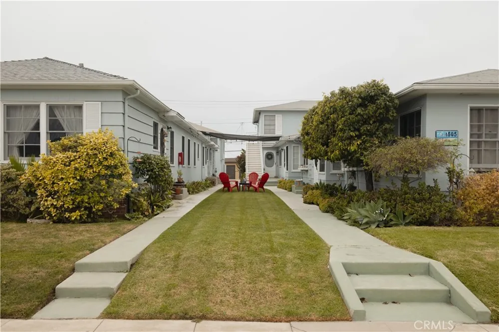 1505 S Catalina Redondo Beach, CA 90277