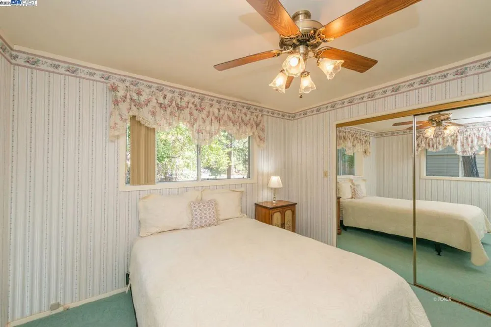 230 Lakeview Dr. Trinity Center, CA 96091