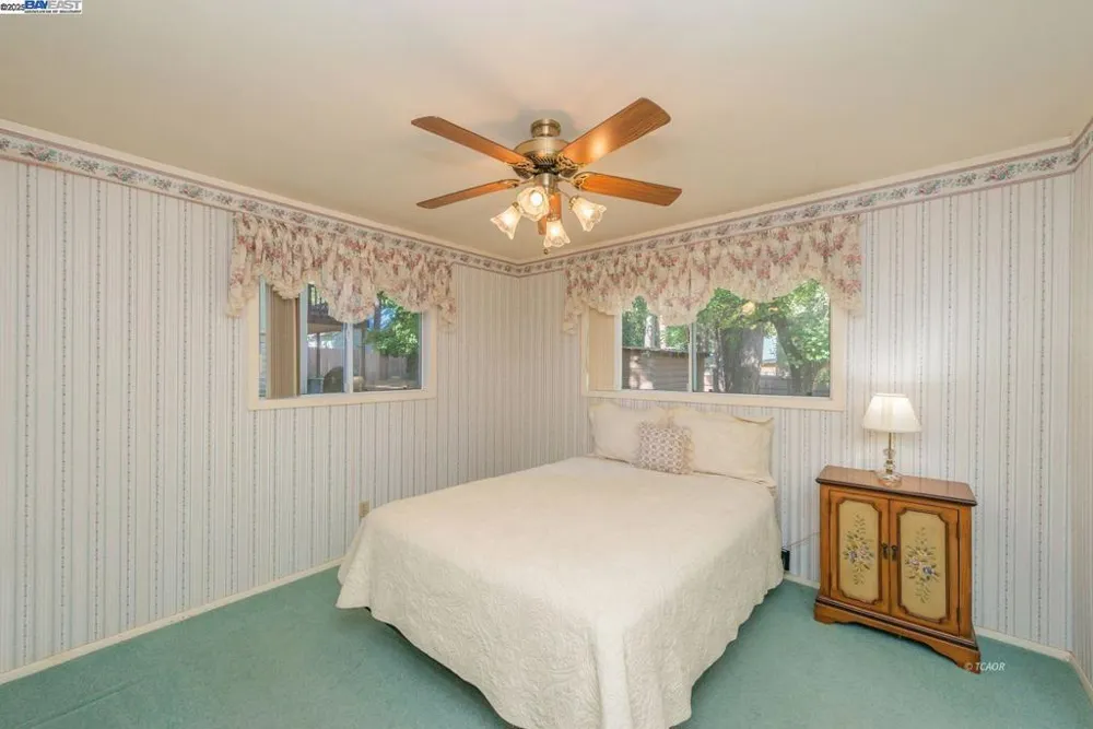 230 Lakeview Dr. Trinity Center, CA 96091