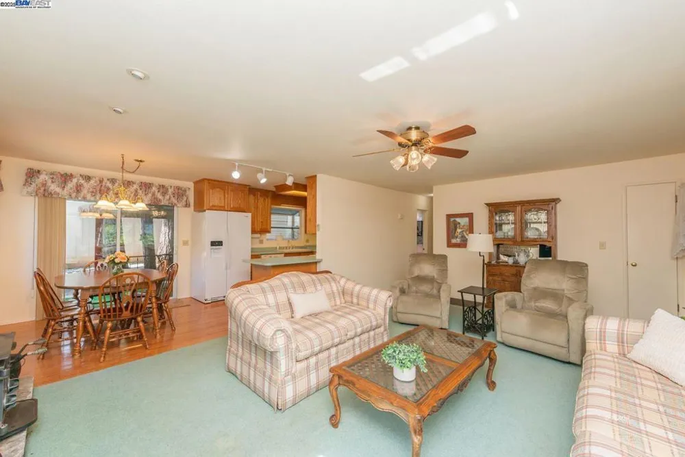 230 Lakeview Dr. Trinity Center, CA 96091