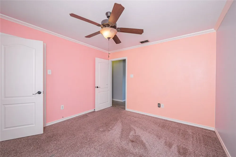 1206 Johnson Street Woodsboro, TX 78393