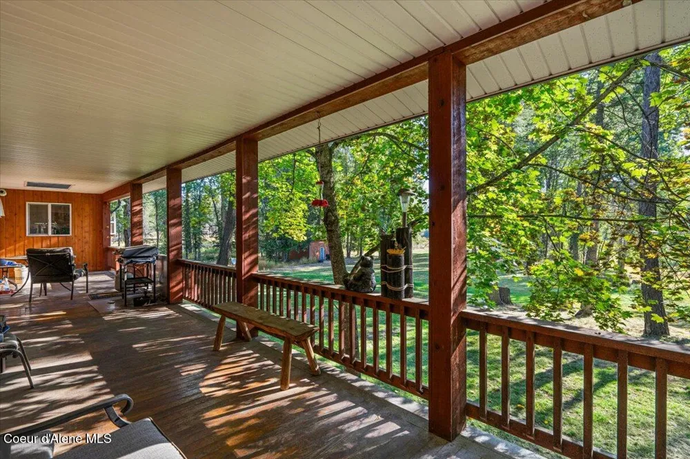 182 E Fern Lane Cocolalla, ID 83813