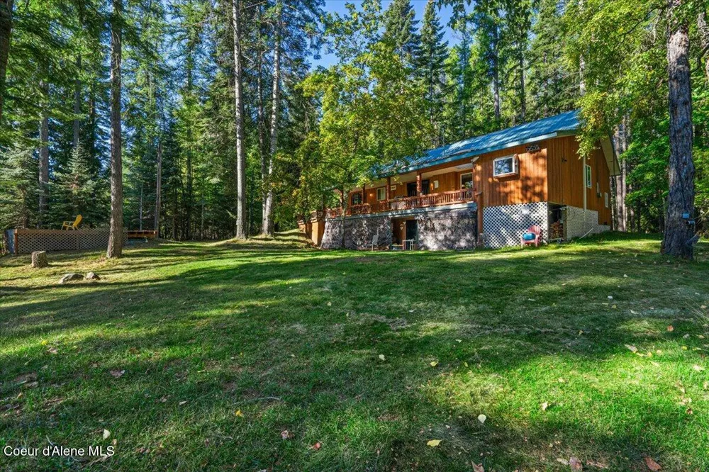 182 E Fern Lane Cocolalla, ID 83813