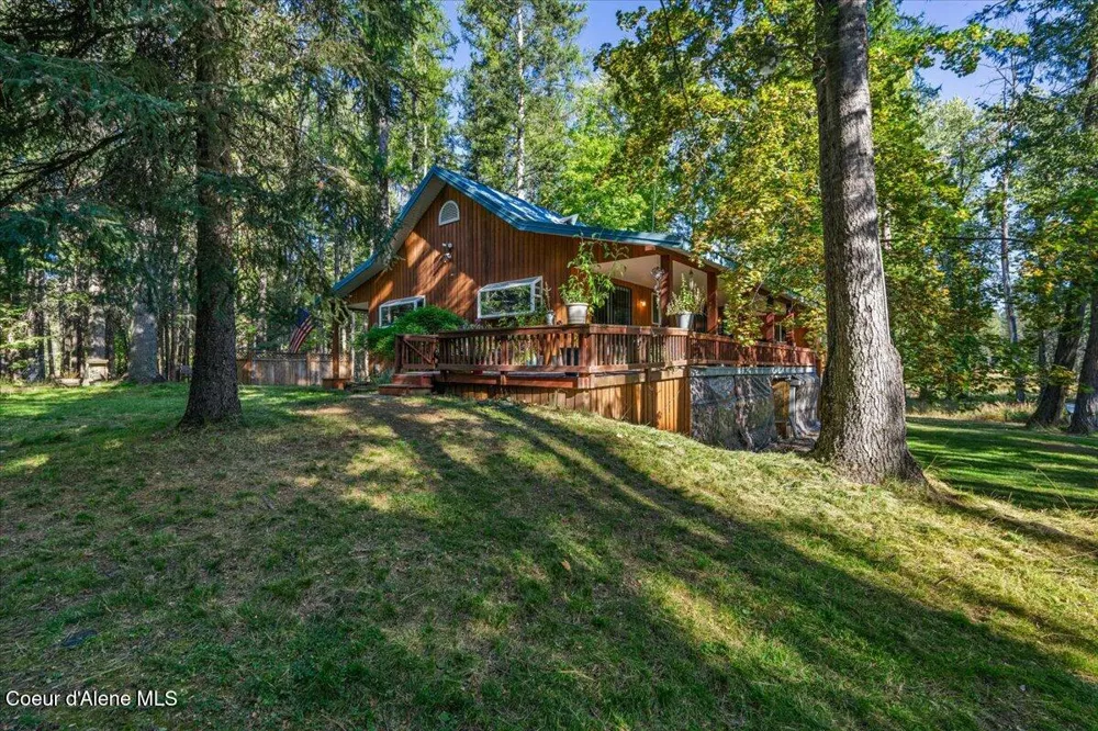 182 E Fern Lane Cocolalla, ID 83813