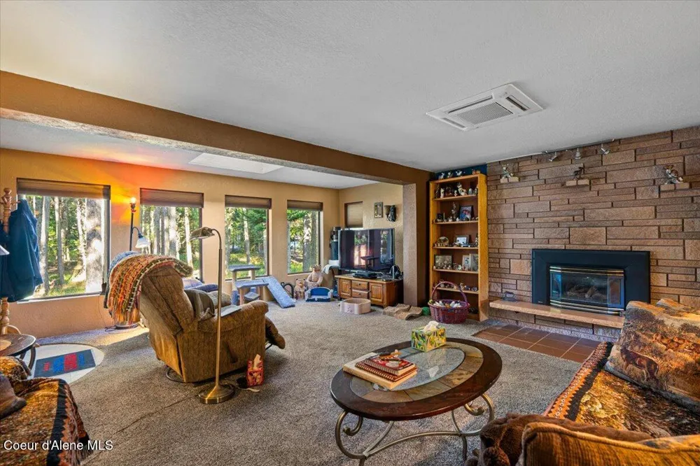 182 E Fern Lane Cocolalla, ID 83813