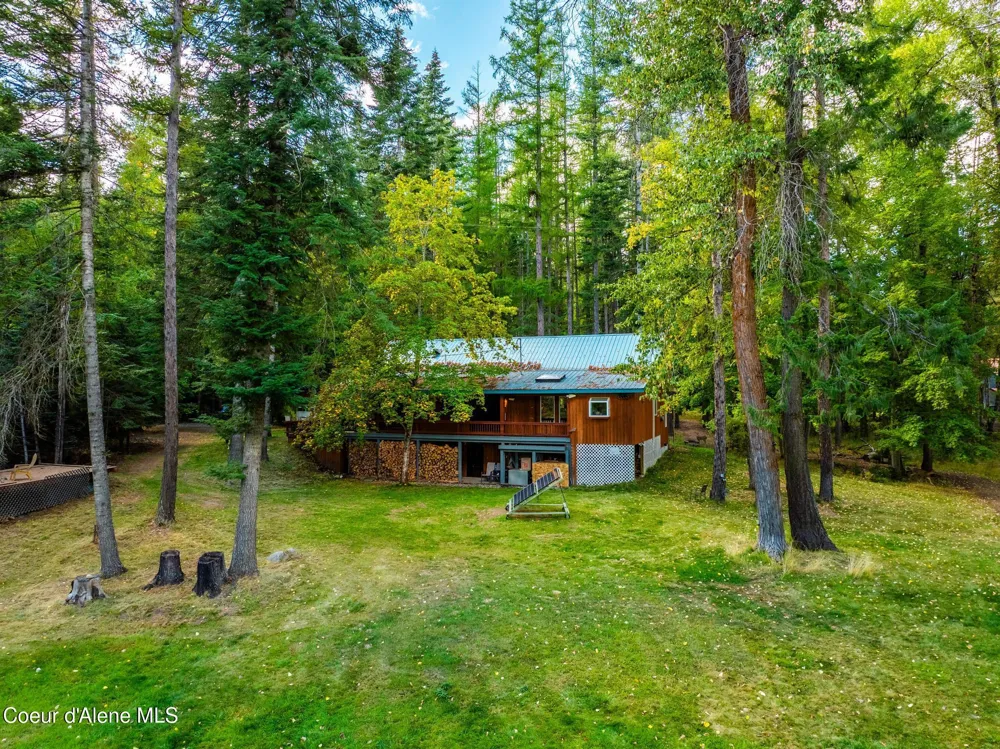 182 E Fern Lane Cocolalla, ID 83813
