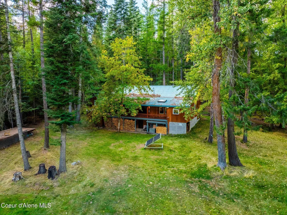 182 E Fern Lane Cocolalla, ID 83813