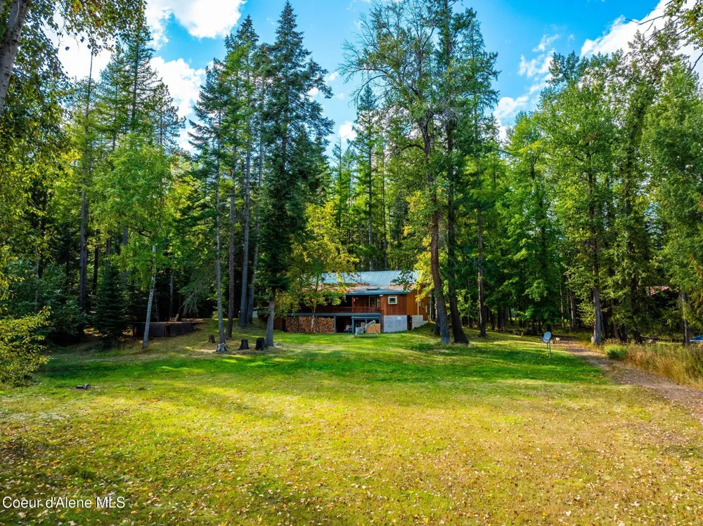 182 E Fern Lane Cocolalla, ID 83813