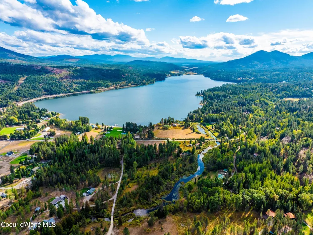182 E Fern Lane Cocolalla, ID 83813